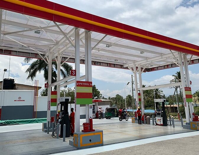 Canopy steel structure