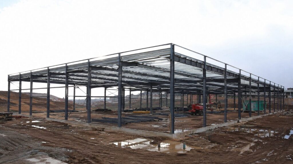 20 × 20 steel building for people